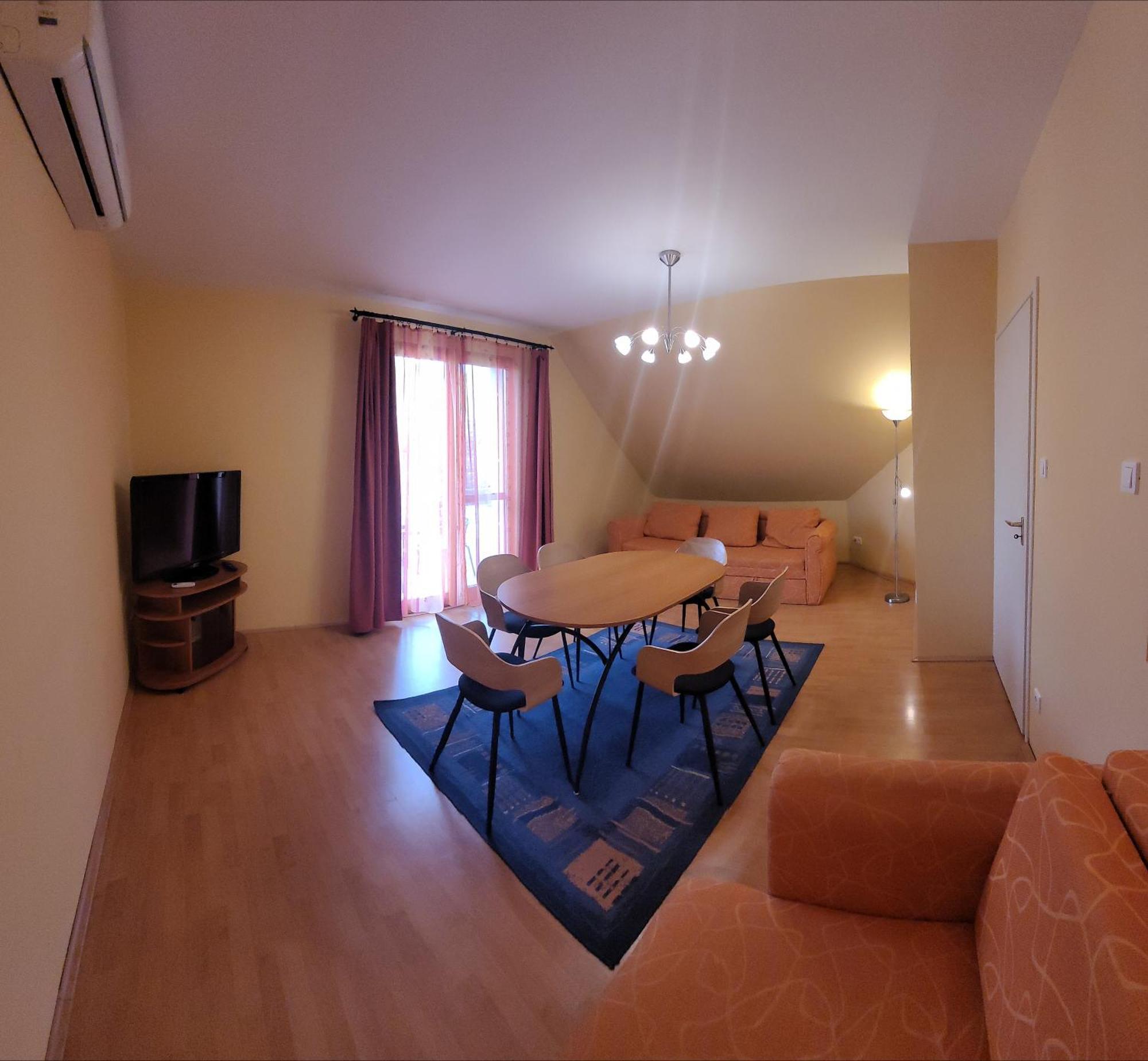 דירות Balatonboglár Frank Apartmanhaz מראה חיצוני תמונה